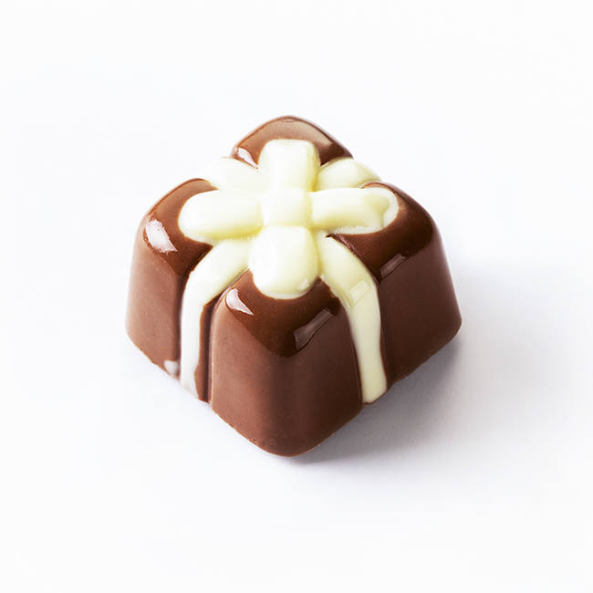 Gift Box Shaped Chocolate 16g